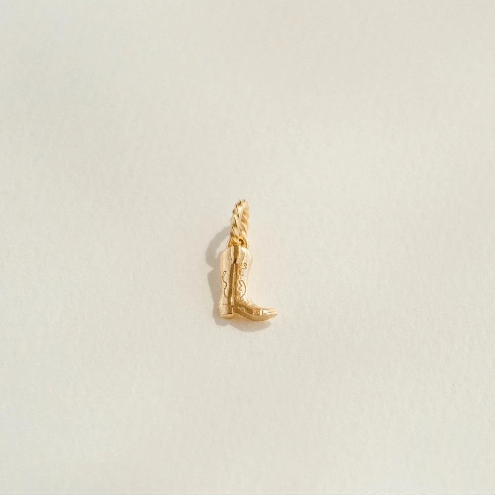 Mini 18k gold boot charm!